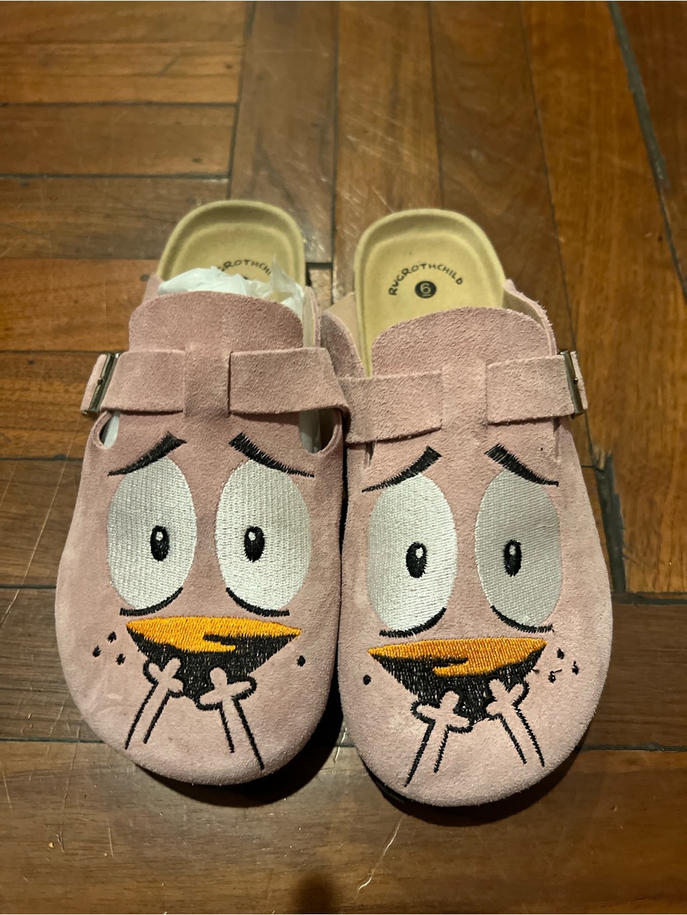 Cartoon Face Pink Suede Slip-On Clogs